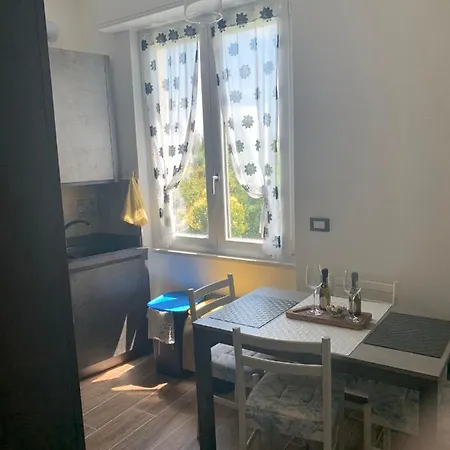 Lägenhet Terrazza Sul Mare In Via Devoto